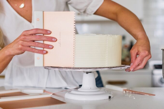Cake Decorating Kit