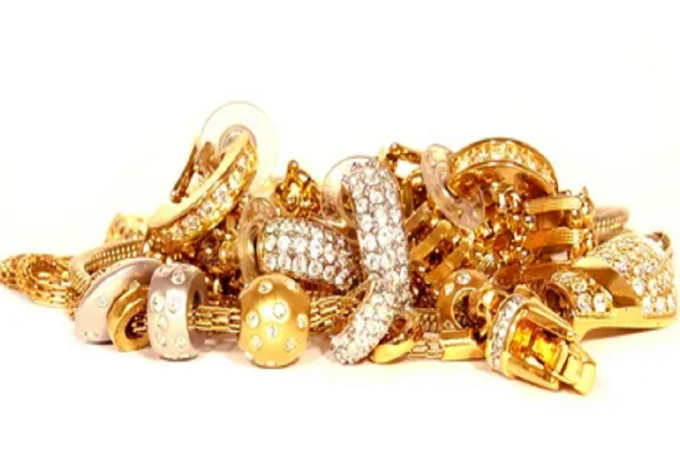 Tips to choose the best gold jewellery buyers in delhi
